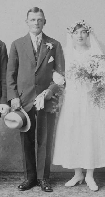 22 Sid and Flo wedding with George and Dorrie.jpg